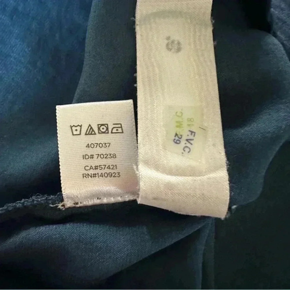 Loft Blue Peasant Top Long Sleeve Tie V Neck Silky Size M - Picture 8 of 13